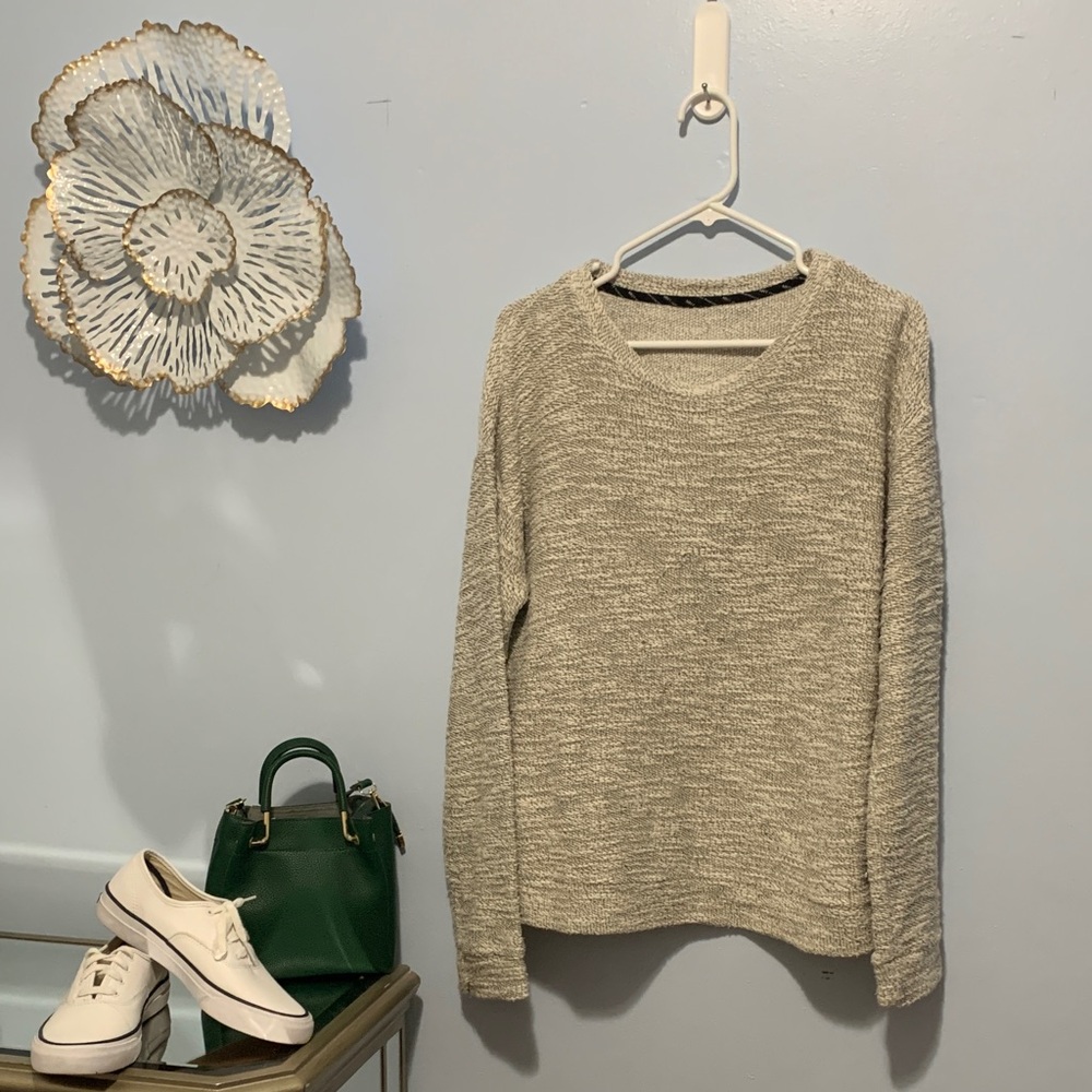 MNY grey tweed like sweater